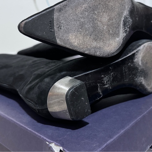 Prada suede leather flat pointy boots - Picture 3 of 3